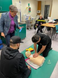 EHBO cursus gevolgd in samenwerking met OLVG West en Politie Amsterdam